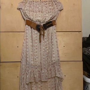 Flowing floral summer dress.